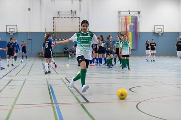 Bild 70 - F Loewinnen Hallen Cup